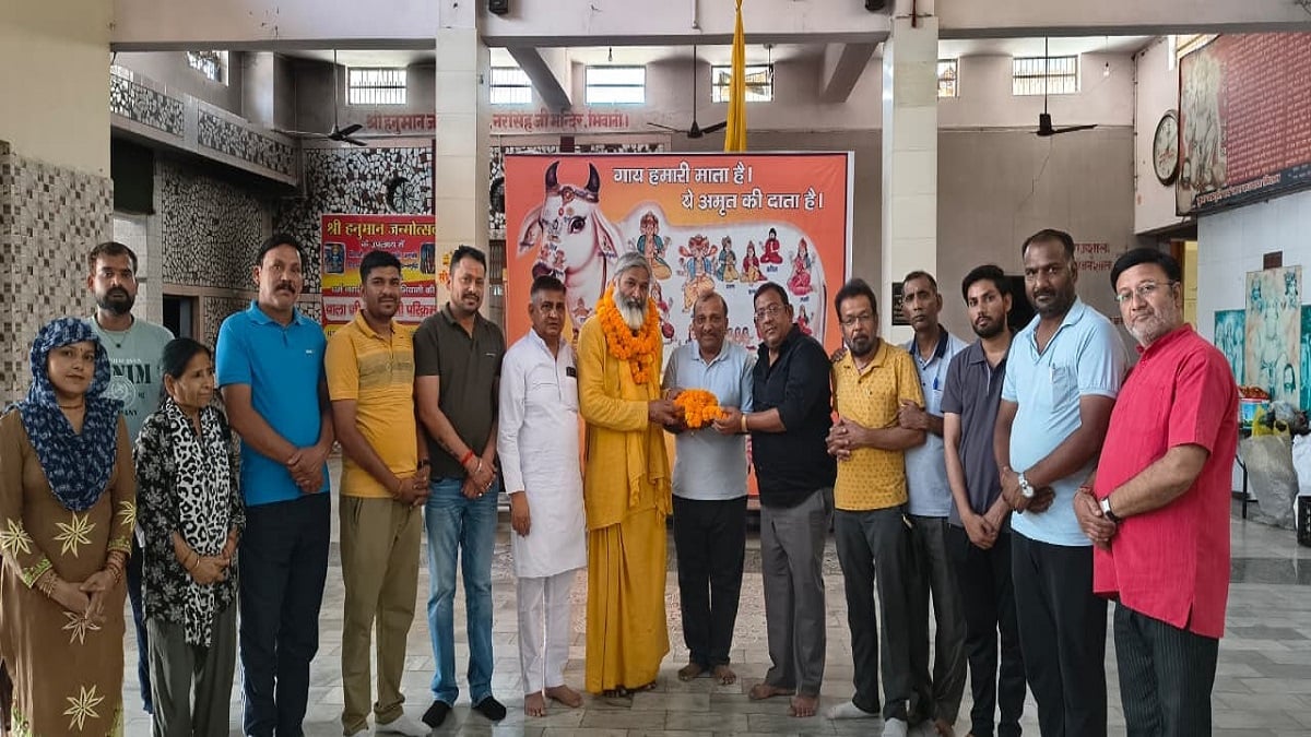 छोटी काशी में ब्रज सा नजारा, अढाई कोसी परिक्रमा के 400 दिन पूरे, शहर में निकाली नगर परिक्रमा