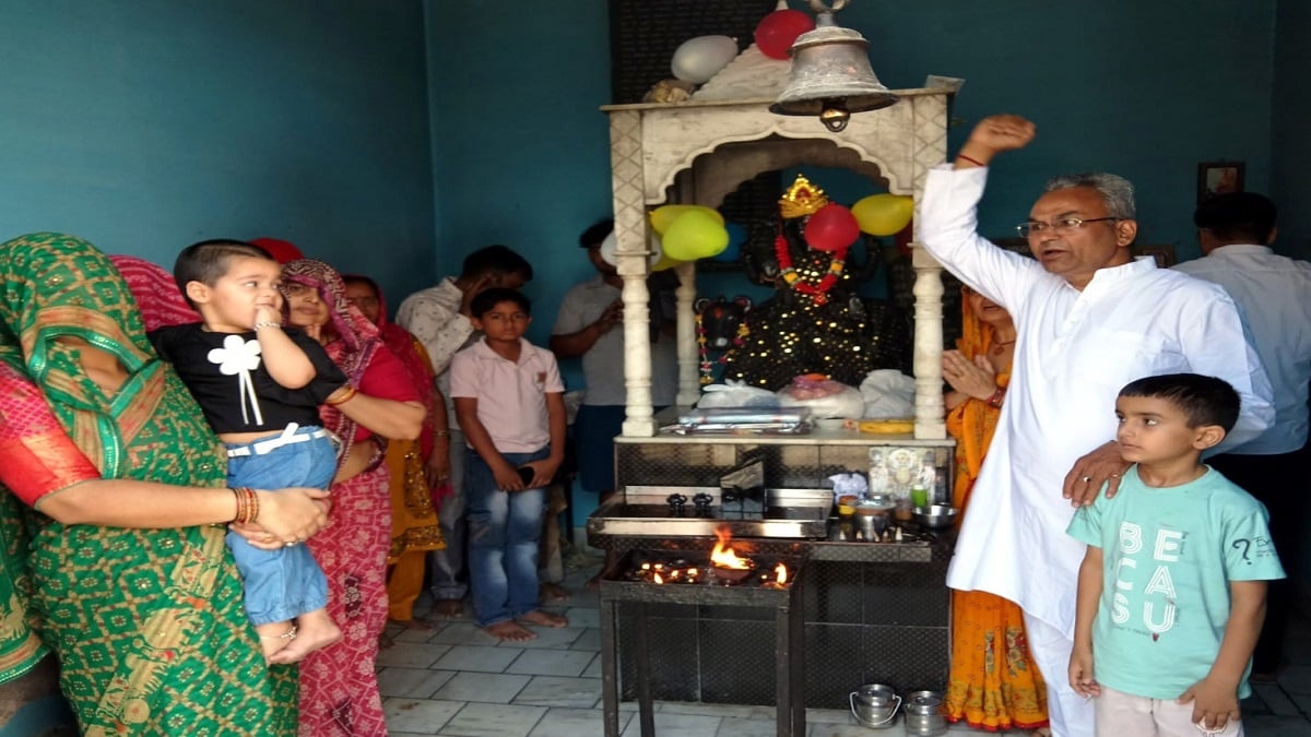 गांव पालुवास में श्रद्धा व उल्लास के साथ मनाई गई शनि जयंती, महासंयोग पर हुआ हवन व भंडारा