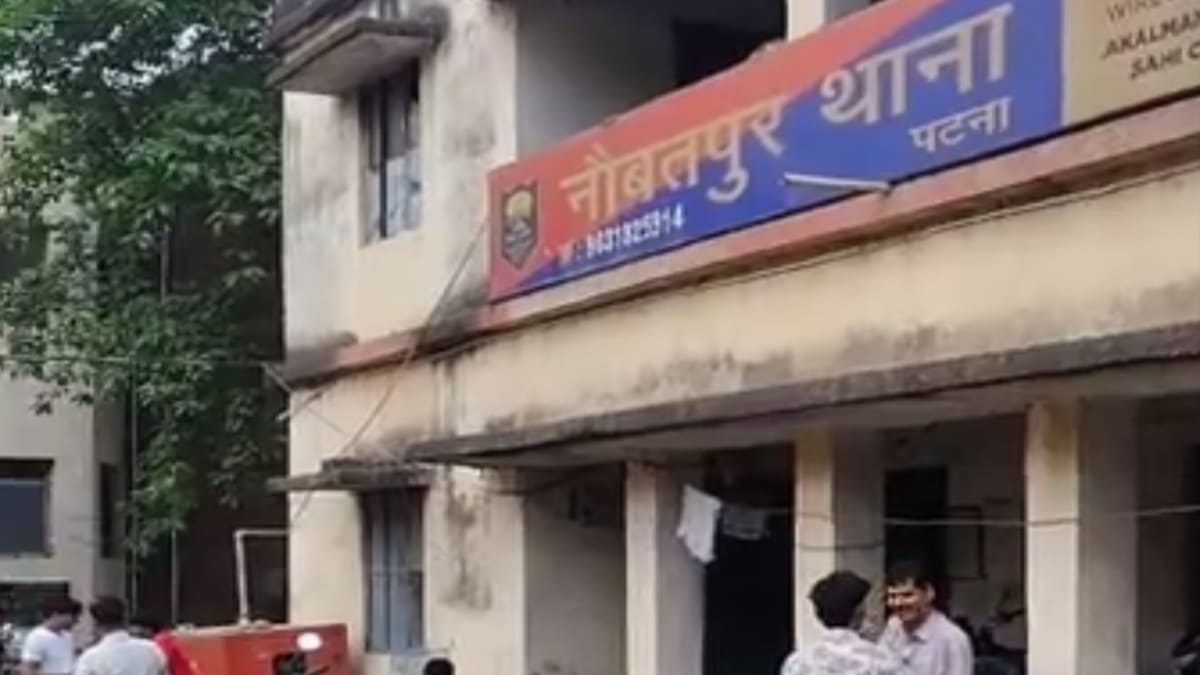 नौबतपुर में भीषण सड़क हादसे में दो बाइकों की सीधी भिड़ंत में एक की मौत, दूसरा गंभीर