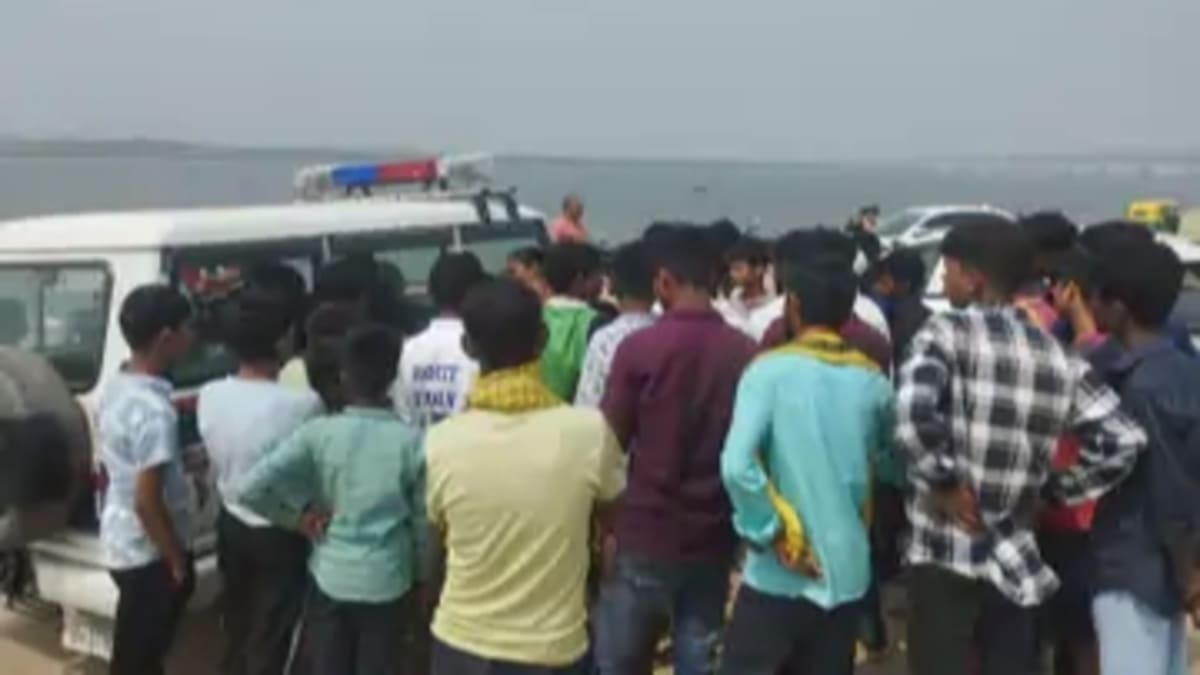 बिना बताए गंगा नहाने पहुंचे थे दोस्त, गहरे पानी में समाया 8वीं का छात्र, SDRF ने 2 घंटे बाद निकाला शव