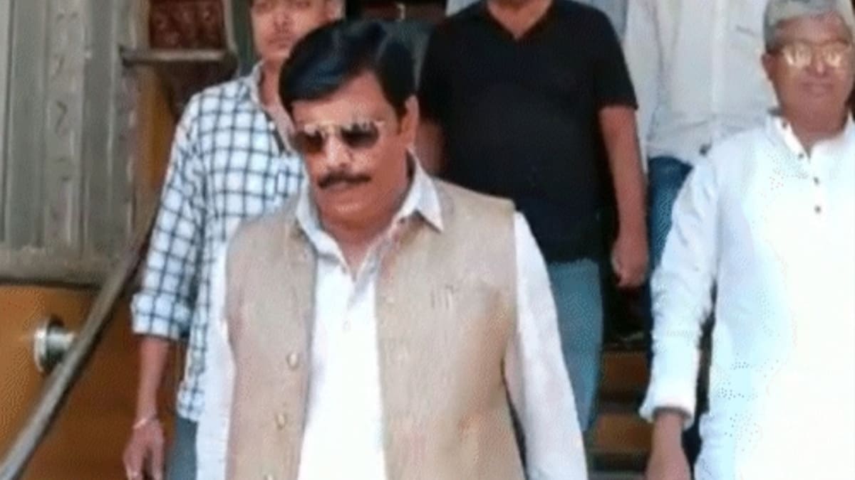 कैबिनेट में चेतन आनंद की एंट्री तय? आनंद मोहन ने सरकार को याद दिलाया ‘फ्लोर टेस्ट’ का वो दिन