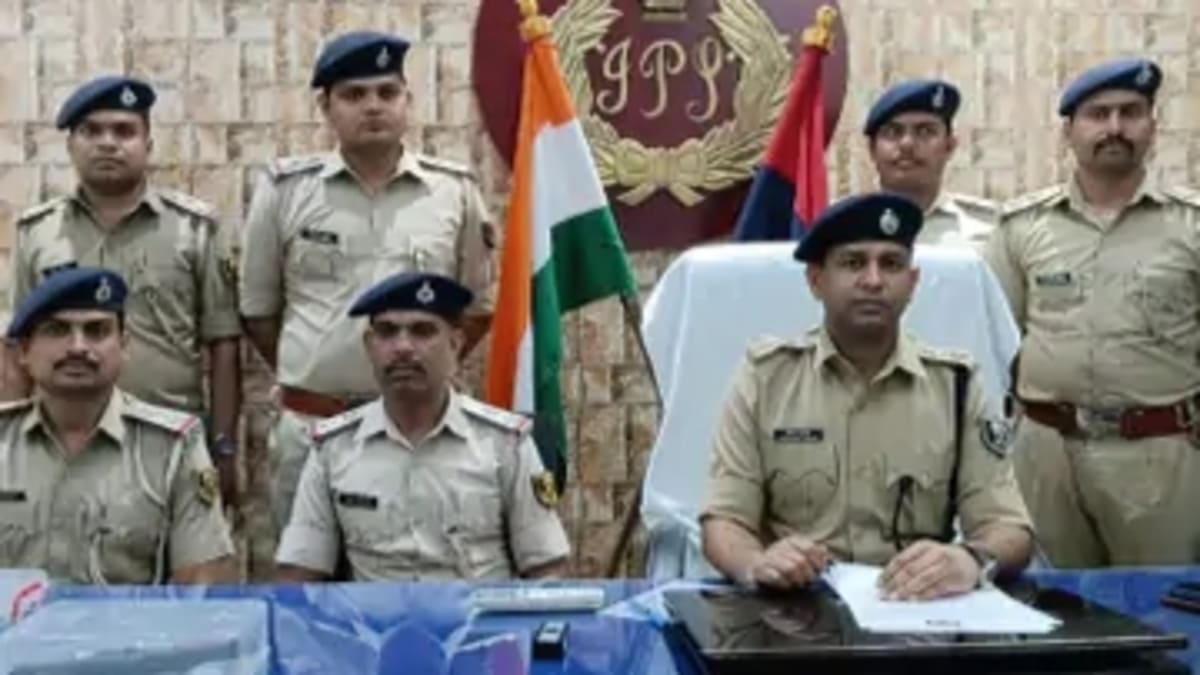 व्यापारियों से रंगदारी मांगने वाले गिरोह के 5 अपराधी गिरफ्तार, लूट की बड़ी साजिश नाकाम