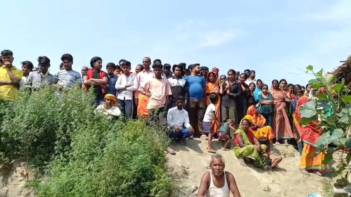 युवक की मौत से इलाके में दहशत, क्या वायरल फोटो ही बनी जान की दुश्मन? पुलिस जांच तेज