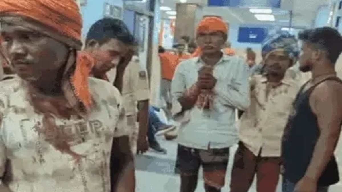 भोजपुर में नाच के दौरान बवाल: खूनी संघर्ष में दोनों पक्षों के 11 लोग लहूलुहान, लाठी-डंडों और लोहे की रॉड से हमला