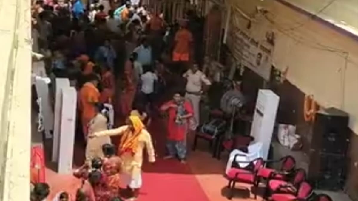 Rajgir Malmas Mela: पहले दिन रिकॉर्ड 1 लाख श्रद्धालुओं ने किया स्नान, अभेद्य सुरक्षा के बीच 27 मई को होगा शाही स्नान