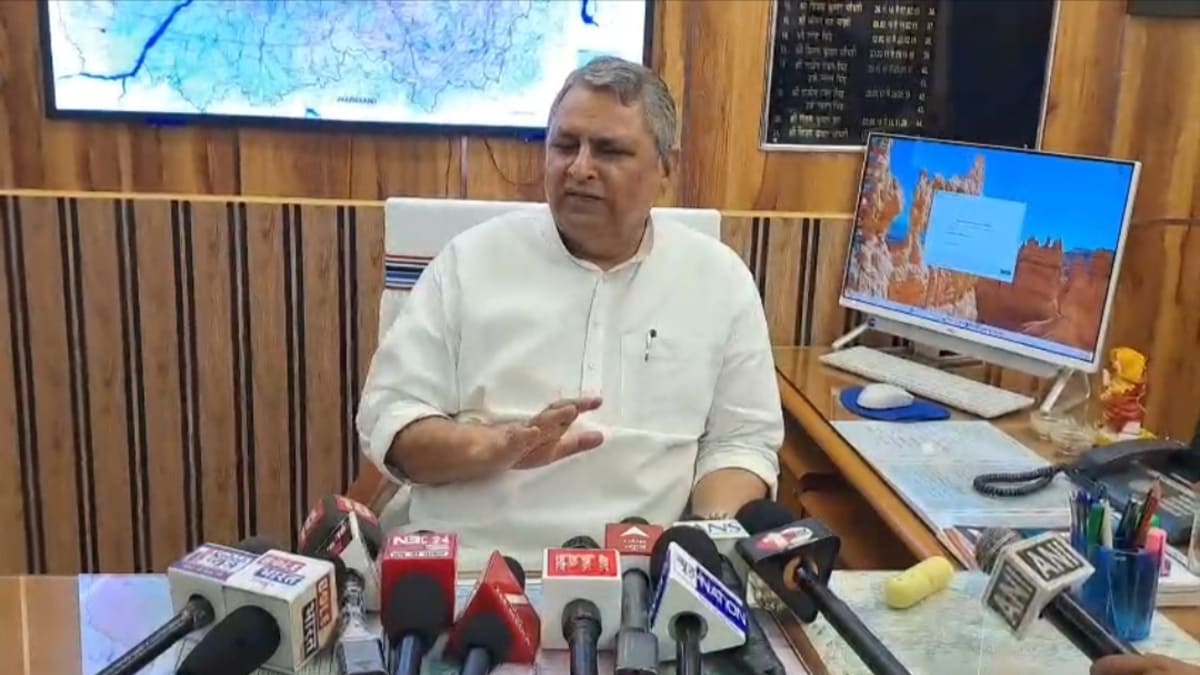 अपराधियों पर नकेल और जनता को राहत: उपमुख्यमंत्री विजय कुमार चौधरी ने बताया सरकार का ‘ट्रिपल सी’ मॉडल