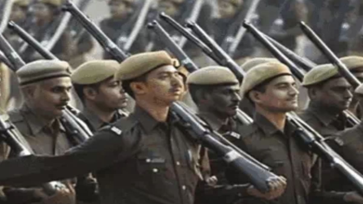 बिहार पुलिस भर्ती परीक्षा अपडेट: 16 लाख अभ्यर्थी देंगे सिपाही परीक्षा, जानें वायरलेस और विशेष शाखा के लिए पूरा टाईम-टेबल