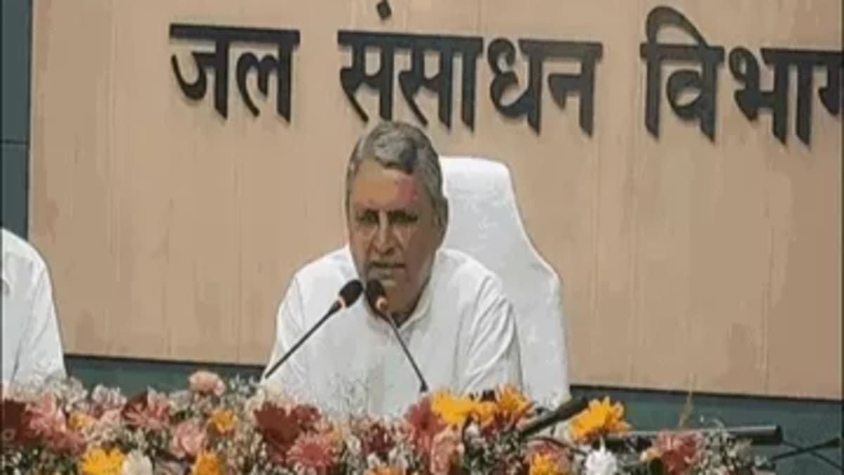 ​बिहार जल संसाधन विभाग में नई भर्तियों का आगाज: उपमुख्यमंत्री विजय चौधरी ने बांटे नियुक्ति पत्र