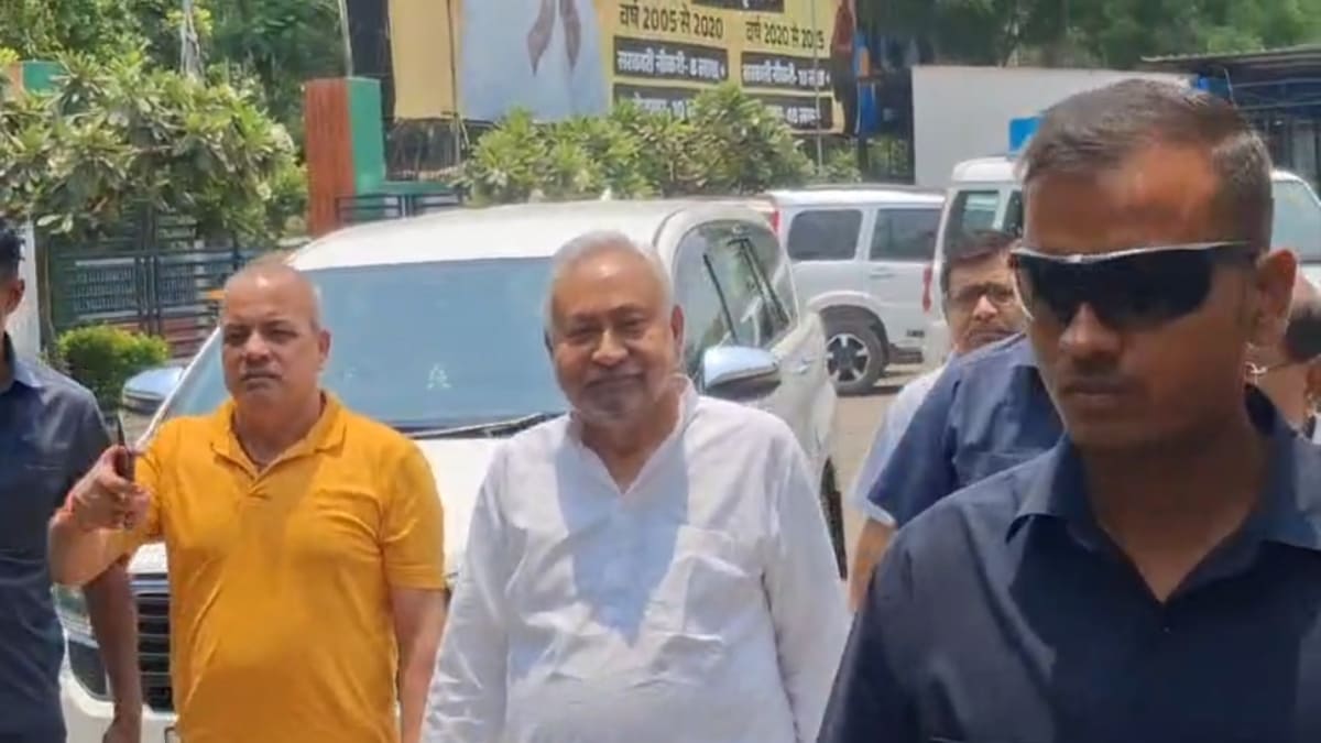 नीतीश कुमार का एक्टिव मोड: विधान परिषद चुनाव की खुद संभाल रहे कमान, जदयू कार्यालय में महामंथन