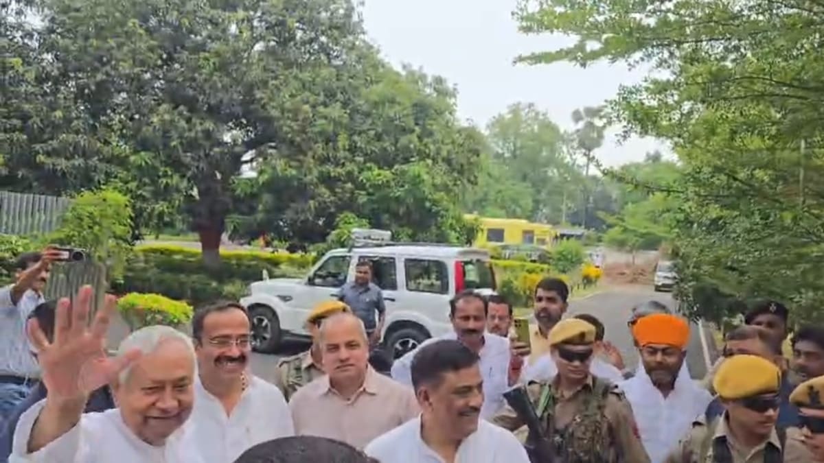 ​MLC चुनाव के लिए JDU की रणनीति तैयार, नीतीश कुमार के आवास पर जेडीयू की हाई-लेवल मीटिंग