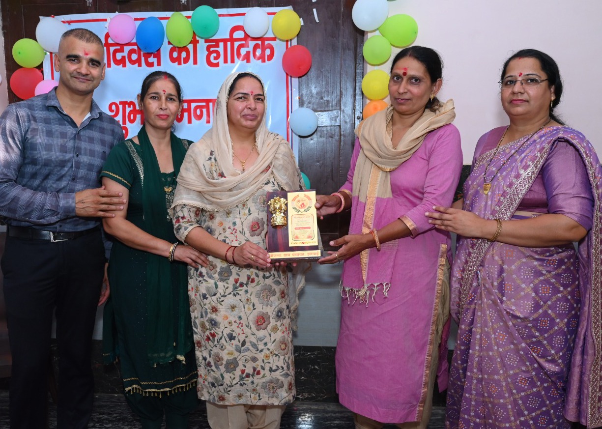 स्वस्थ मां ही स्वस्थ समाज और मजबूत राष्ट्र की नींव: मदर्स-डे कार्यक्रम में बोलीं सरपंच कमला देवी