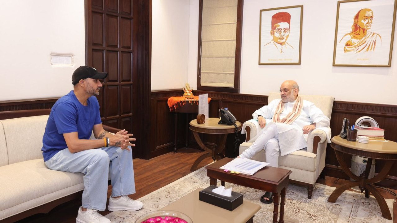 दिल्ली में गृह मंत्री अमित शाह से मिले हरभजन सिंह, पंजाब के विभिन्न मुद्दों पर की चर्चा