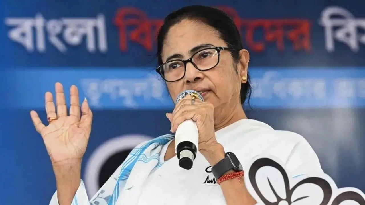 बंगाल में खिसक गई ममता बैनर्जी की जमीन, बूथ डेटा में हकीकत आई सामने, 9 बड़े नेता अपने ही बूथ पर हारे!