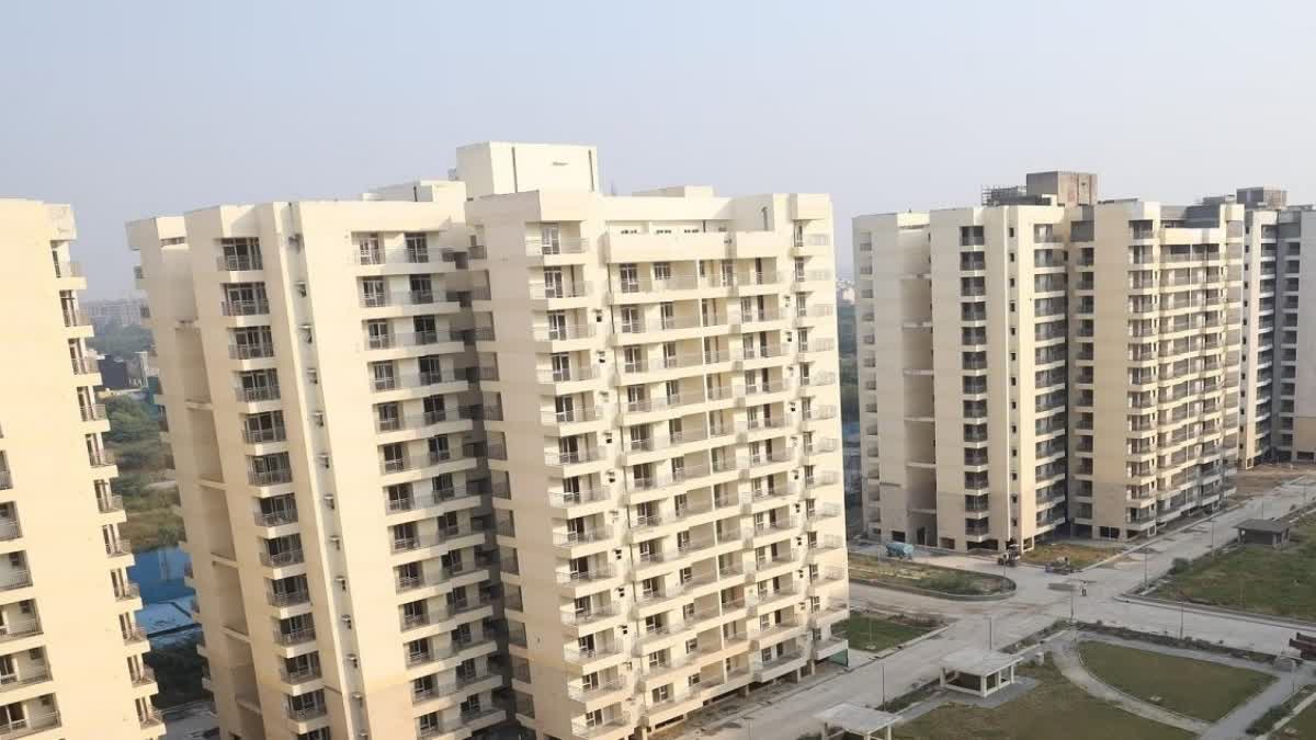 दिल्ली में मेट्रो-आरआरटीएस स्टेशनों के 500 मीटर दायरे में किफायती आवास का विकास; क्या है DDA की नई TOD नीति