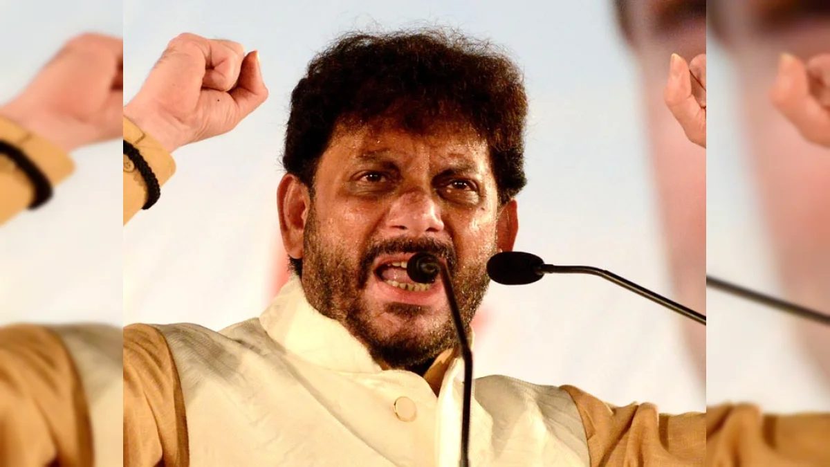 NEET पेपर लीक पर भड़के वारिस पठान, बोले- ‘23 लाख छात्रों का भविष्य बर्बाद’, सरकार से की मुआवजे की मांग