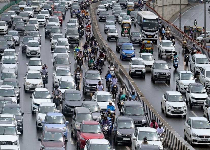 दिल्ली में 5 व्यस्त सड़कों का होगा ‘आदर्श कॉरिडोर’ के रूप में विकास, 24×7 रोजगारोन्मुखी बनाने की योजना