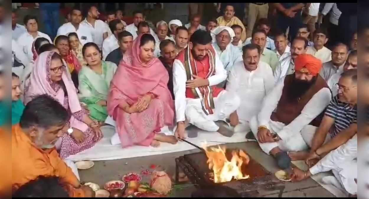 लाडवा पहुंचे मुख्यमंत्री नायब सैनी: रक्तदान शिविर में मनोहर लाल के जन्मदिन पर दी बधाई, विपक्ष और बंगाल चुनाव परिणामों पर साधा निशाना