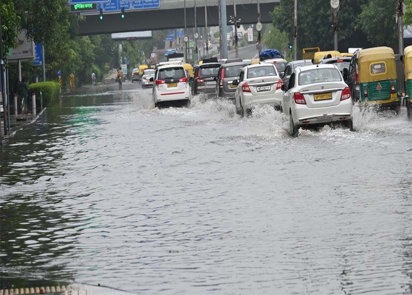 दिल्ली में मानसून से पहले PWD अलर्ट, जलभराव वाले 448 हॉटस्पॉट पर अधिकारियों की जिम्मेदारी तय