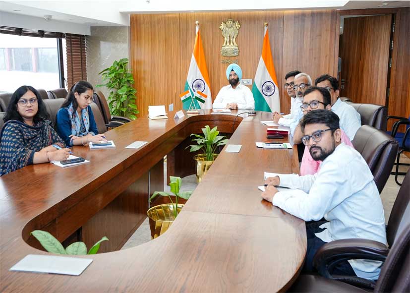 दिल्ली में धूल प्रदूषण पर AI की नजर, जल्द लॉन्च होगा DUST Portal 2.0, AI कैमरे और PM सेंसर से होगी निगरानी