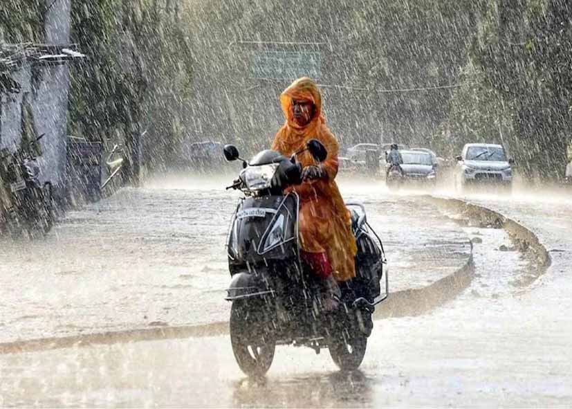 Delhi weather: दिल्ली में बदला मौसम का मिजाज, कई इलाकों में बारिश; दो दिन राहत के बाद बढ़ेगी गर्मी