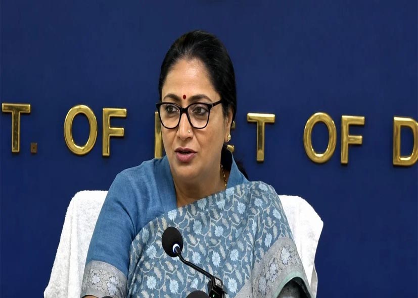 दिल्ली में घर बनाना हुआ सस्ता, CM रेखा गुप्ता ने बदले IFC नियम; पानी-सीवर चार्ज में 70% तक राहत