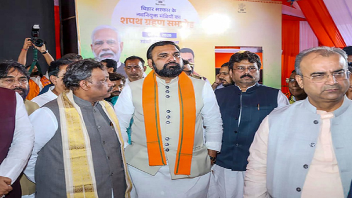 Bihar Cabinet Expansion: शपथ लेने वाले मंत्रियों की फाइनल लिस्ट आई सामने, BJP से इन नेताओं का पत्ता कटा