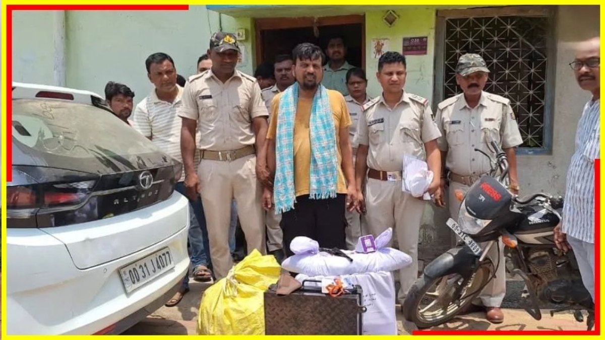 फर्जी जर्नलिस्ट के घर पुलिस का छापा: भारी मात्रा में कफ सिरप, गांजा, कैश और एयर पिस्टल बरामद