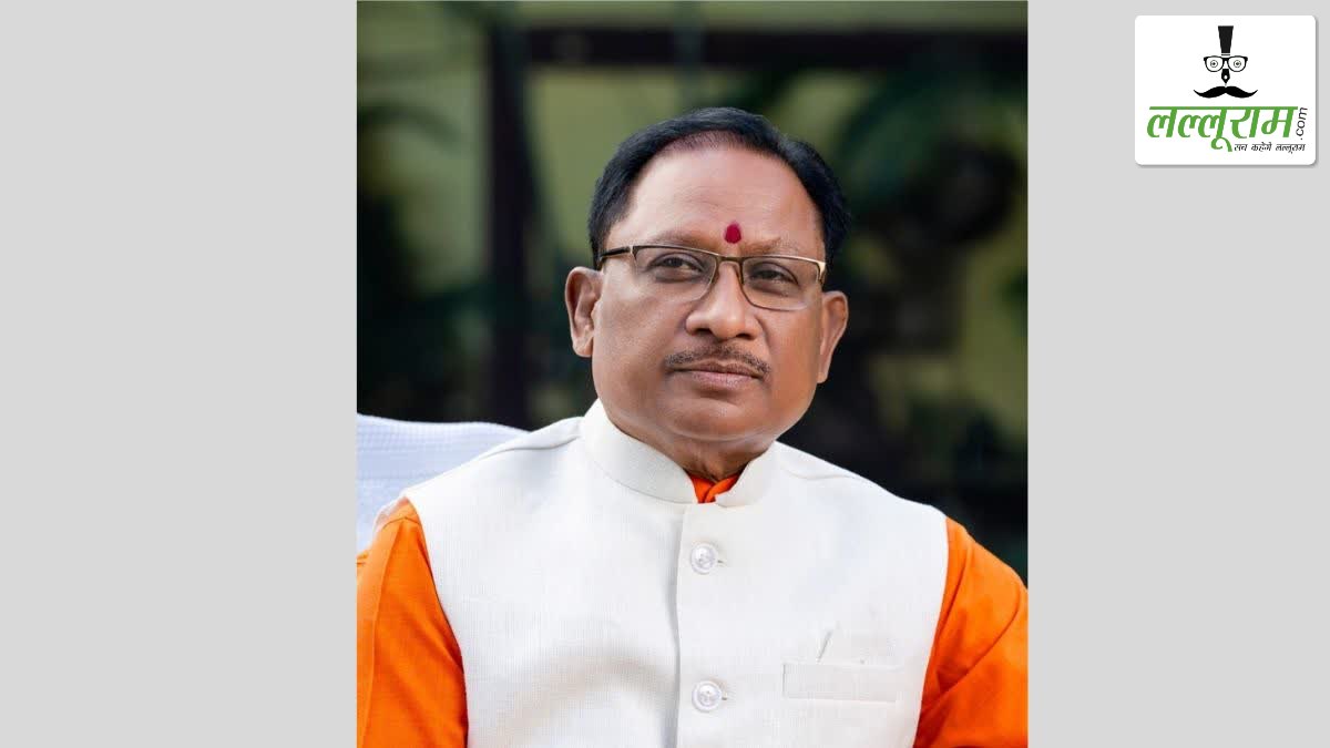 सुशासन तिहार: CM साय पहंचे कोसला गांव, ग्रामीणों ने किया स्वागत