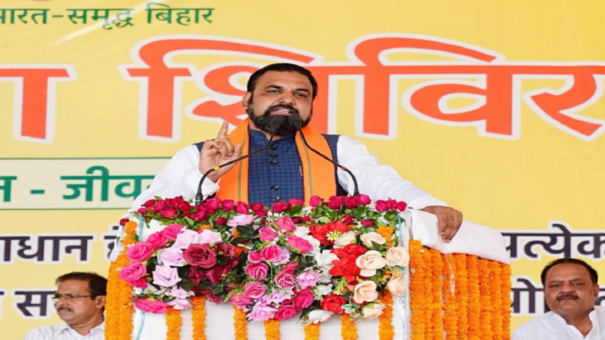 छपरा में मरीन ड्राइव की तर्ज होगा गंगा-अंबिका पथ का निर्माण, सीएम सम्राट चौधरी का बड़ा ऐलान
