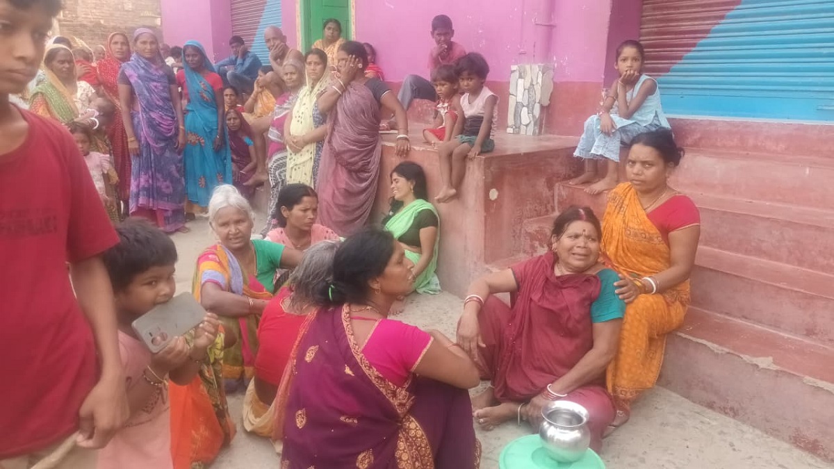 कलयुगी बेटे की खौफनाक करतूत: पिता को घर से बाहर बुलाकर मारी गोली, मौत