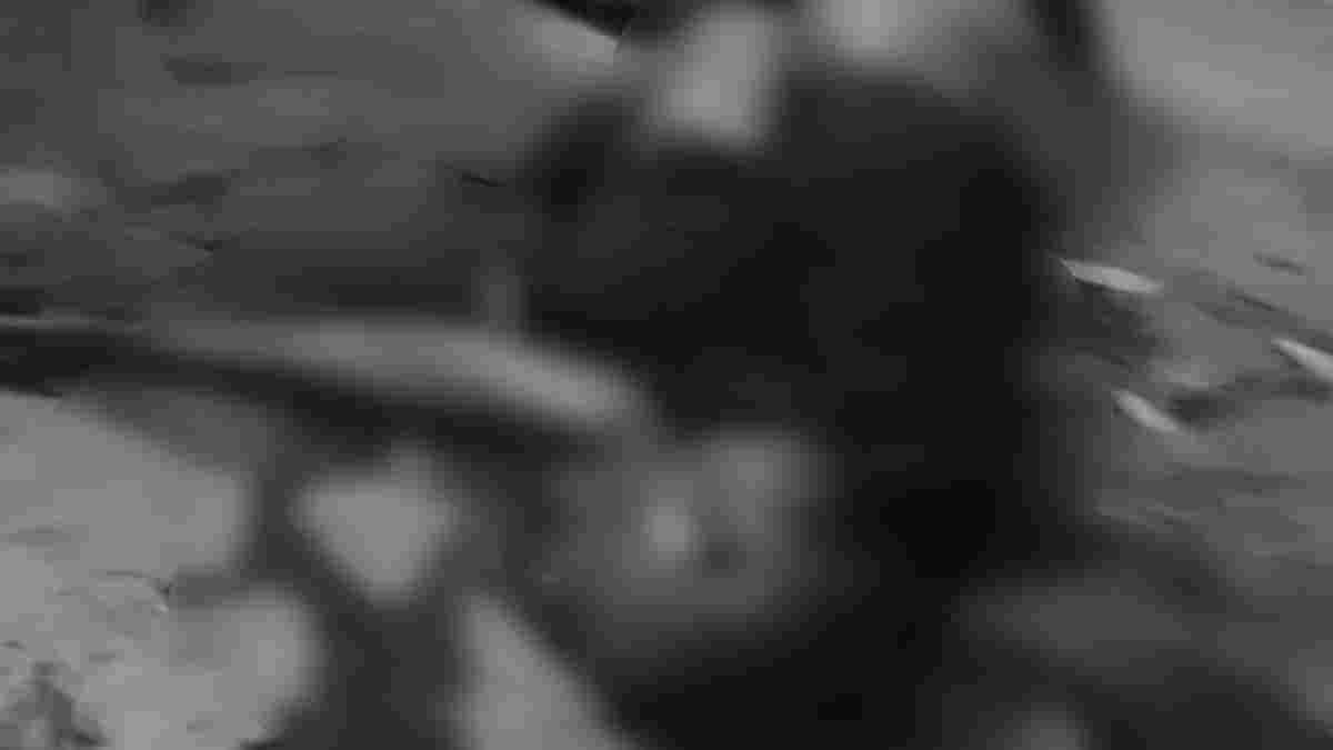 घूरने के विवाद में हत्या: 4 भाइयों ने की अंधाधुंध फायरिंग, एक की मौत, दो गिरफ्तार