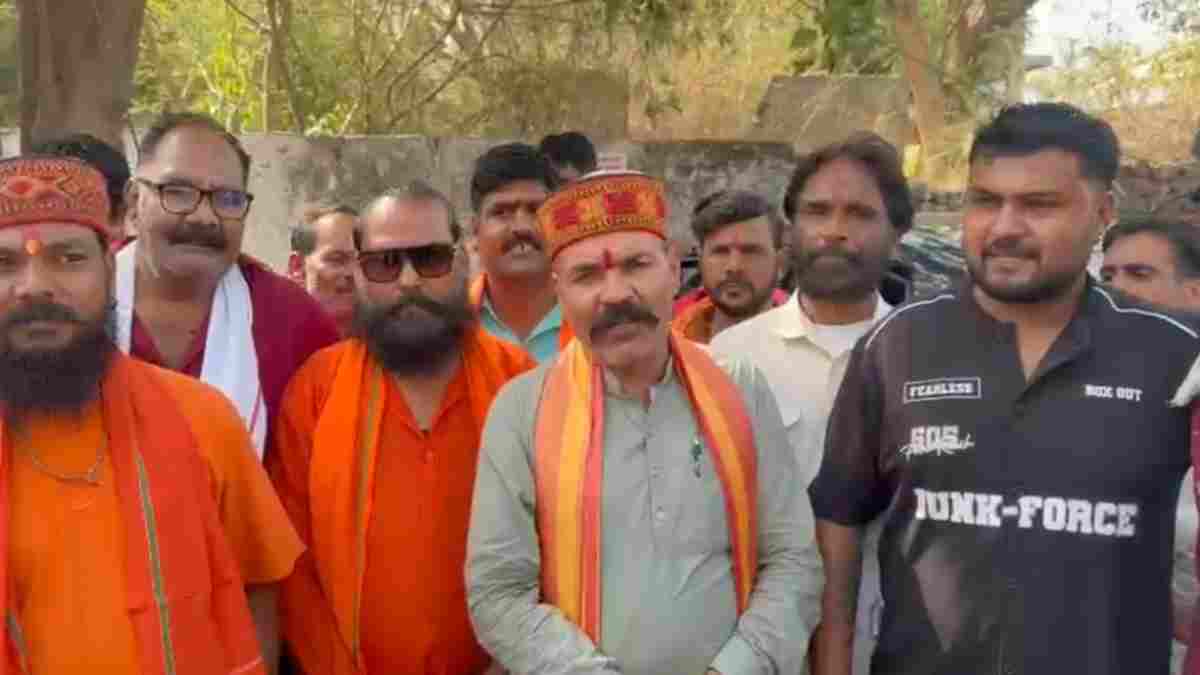 मुस्लिम दबाव में हिंदू कार्यक्रम निरस्त? भोपाल में टी राजा की धर्म सभा रद्द, हिंदू उत्सव समिति ने उठाए सवाल 