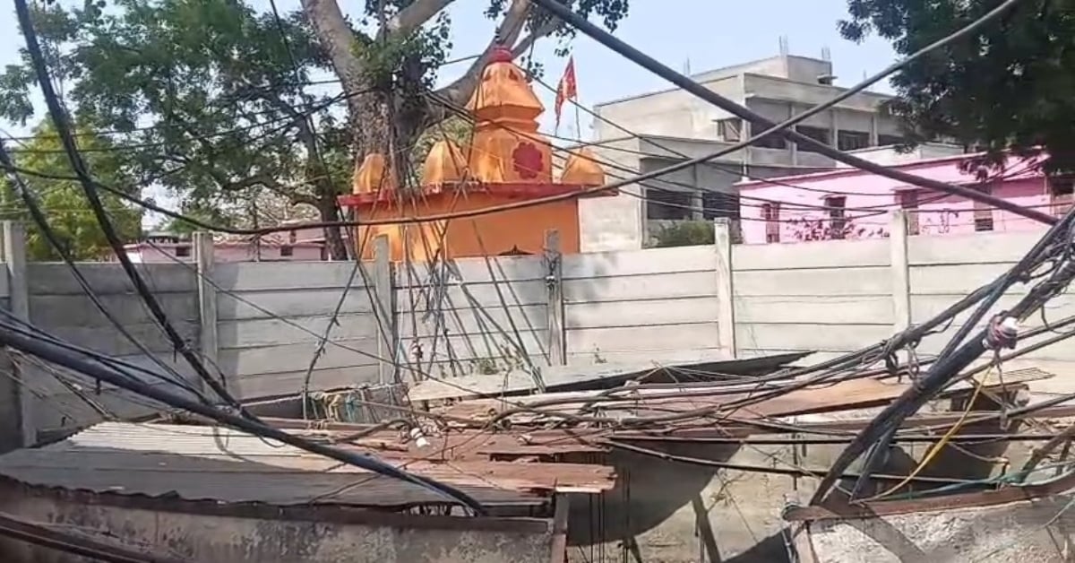 MP के इस गांव में ‘पाइप का मकड़जाल’, 150 लीटर के लिए रातभर कुएं के चक्कर काट रहे लोग, 30 साल से नहीं बदला मंजर