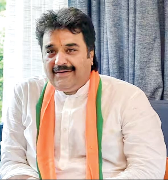 ‘बब्बर शेर’ की गरज पर BJP का शिकंजा: कुलदीप बिश्नोई को नोटिस, सोशल मीडिया वीडियो पर जवाब तलब!