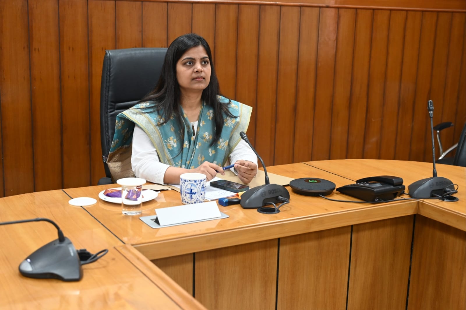 समाधान शिविरों की शिकायतों के जल्द निस्तारण के लिए प्रशासन सख्त, अधिकारियों को दिए निर्देश