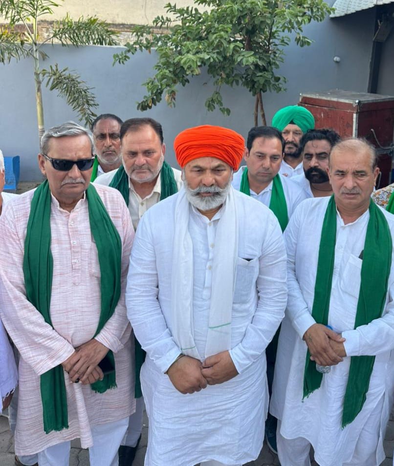 राकेश टिकैत का सरकार पर हमला, बोले- बेरोजगारी से दुखी युवा कभी भी भड़क सकता है