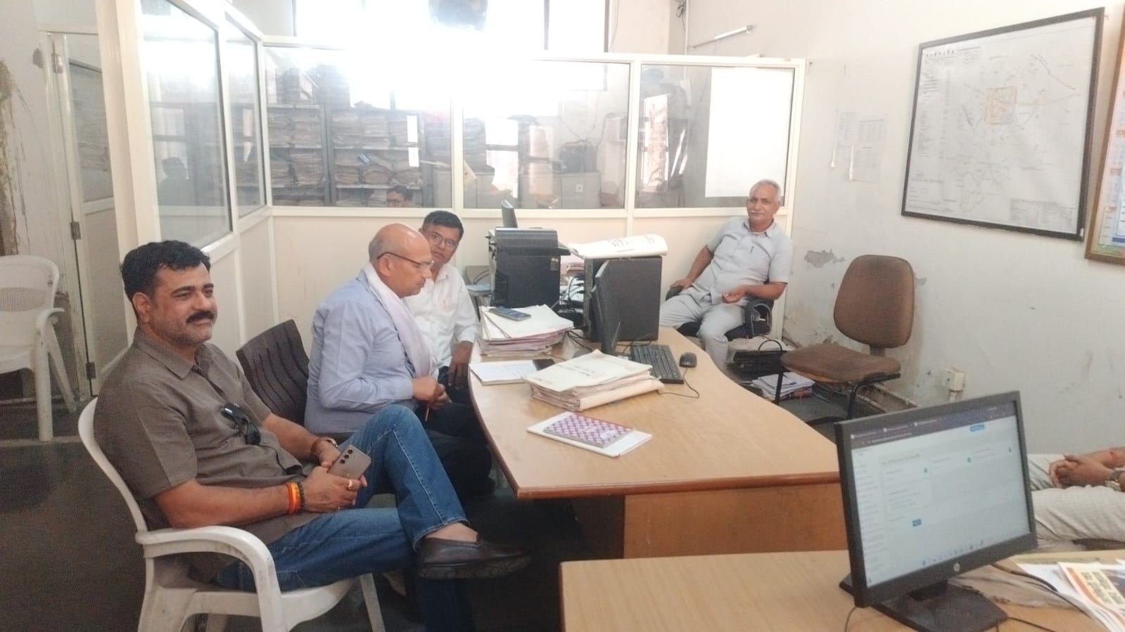 नूंह लघु सचिवालय में सीएम फ्लाइंग का छापा, डीटीपी कार्यालय में अधिकारी नदारद मिले
