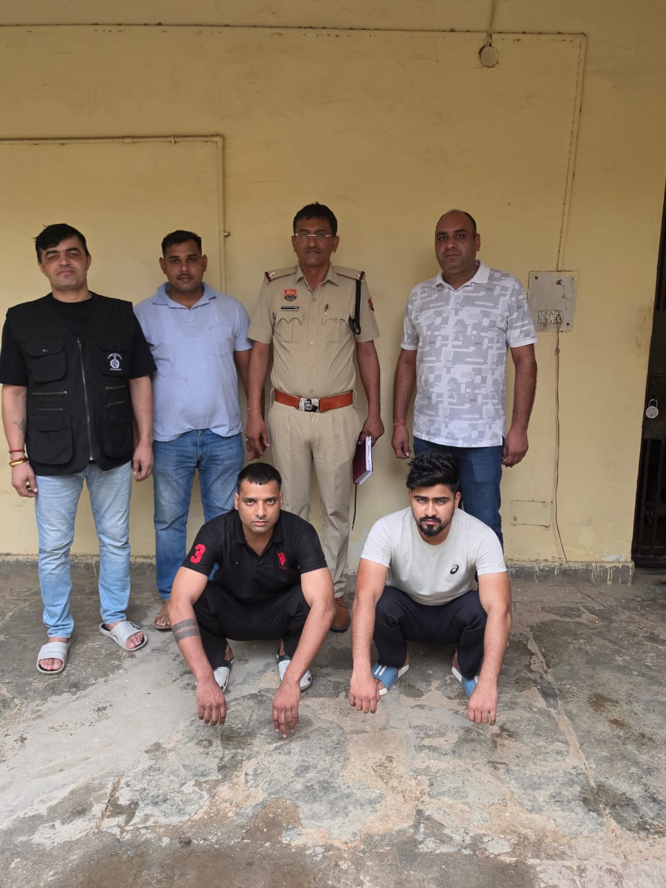 पुरानी रंजिश में अपहरण और जानलेवा हमला, गुरुग्राम पुलिस ने 5-5 हजार के दो इनामी बदमाश दबोचे