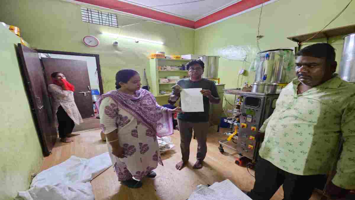 इंदौर में बच्चों की आइस लॉली में मिल रहा था सैकरीन! प्रशासन की बड़ी कार्रवाई, 300 लीटर माल जब्त 
