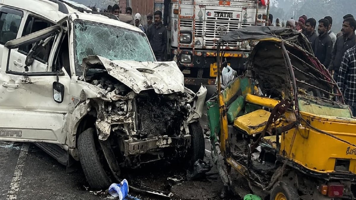 बिहार में भीषण सड़क हादसा, तीन वाहनों की टक्कर में 7 लोगों की दर्दनाक मौत, कई लोग घायल