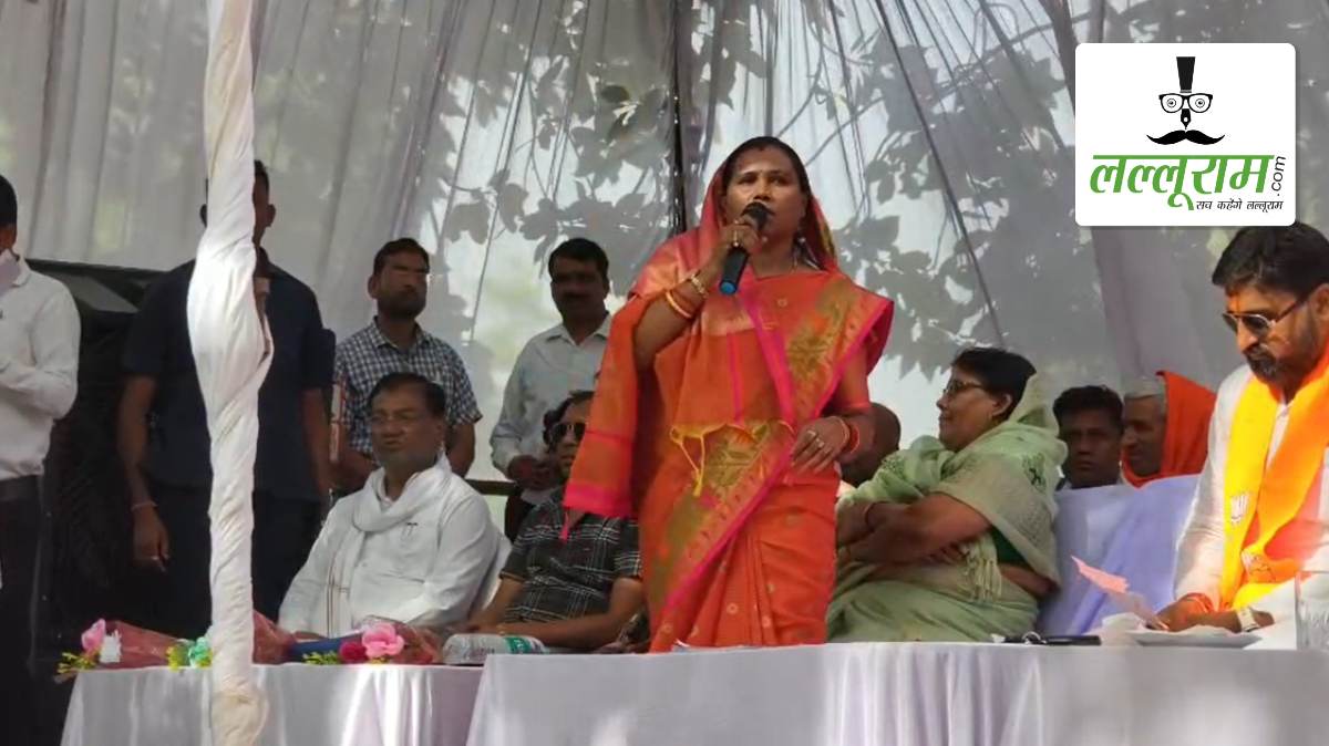 समाधान शिविर में फूटा विधायक शकुंतला का गुस्सा, असंवेदनशील रवैये को लेकर पटवारियों और तहसीलदारों को लगाई फटकार, कहा- एटीट्यूड छोड़कर जनता के बीच करें काम”