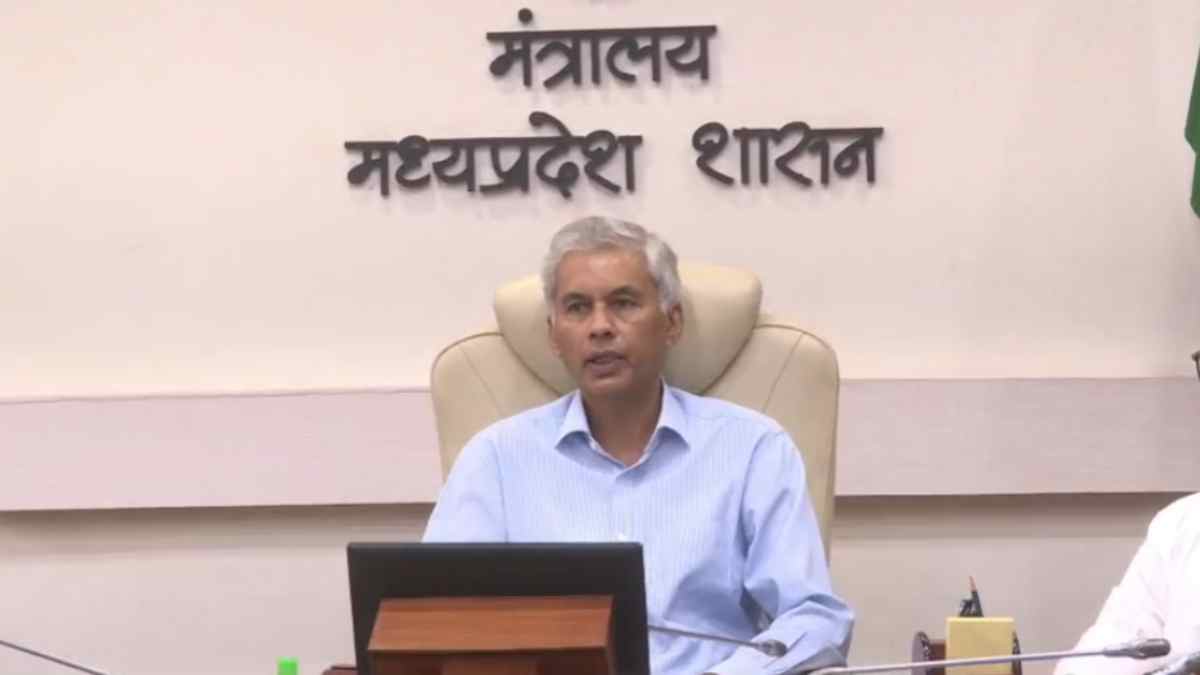 इन सरकारी कर्मचारियों की छुट्टी निरस्त, 1 महीने तक नहीं मिलेगा अवकाश, मुख्य सचिव ने इस वजह से लिया फैसला
