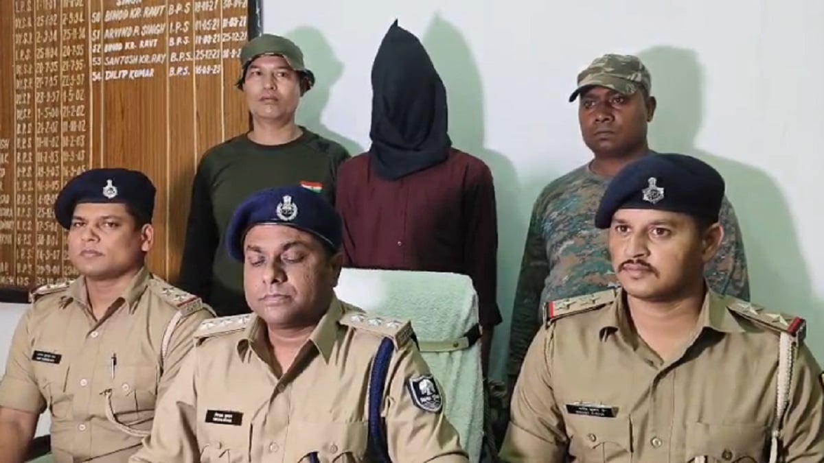 NH-19 लूटकांड में पुलिस को बड़ी सफलता, चेन स्नेचिंग गैंग का मुख्य सरगना लड्डू यादव गिरफ्तार