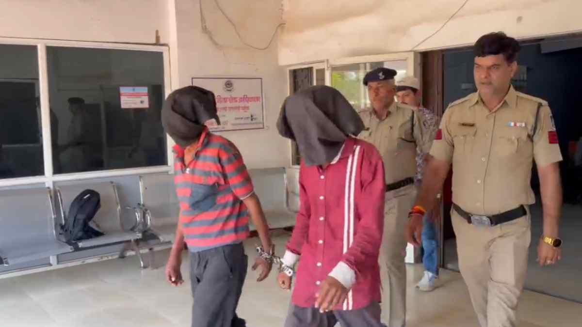 12 साल की बच्ची से दुष्कर्म, अकेली देख पड़ोसी ले गया था घर, तंत्र-मंत्र का सामान भी बरामद