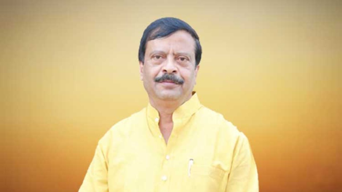 संभावित चक्रवात से निपटने के लिए ओडिशा पूरी तरह तैयार: राजस्व मंत्री सुरेश पुजारी