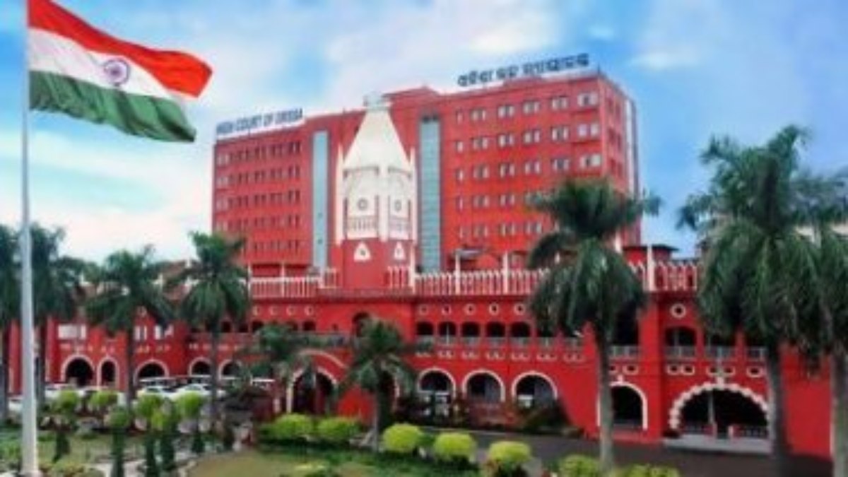 उत्कल विश्वविद्यालय में ‘लोकपाल’ की नियुक्ति न होने पर ओडिशा हाईकोर्ट सख्त, कुलसचिव को नोटिस जारी, दो सप्ताह के अंदर पेश करना होगा जवाब
