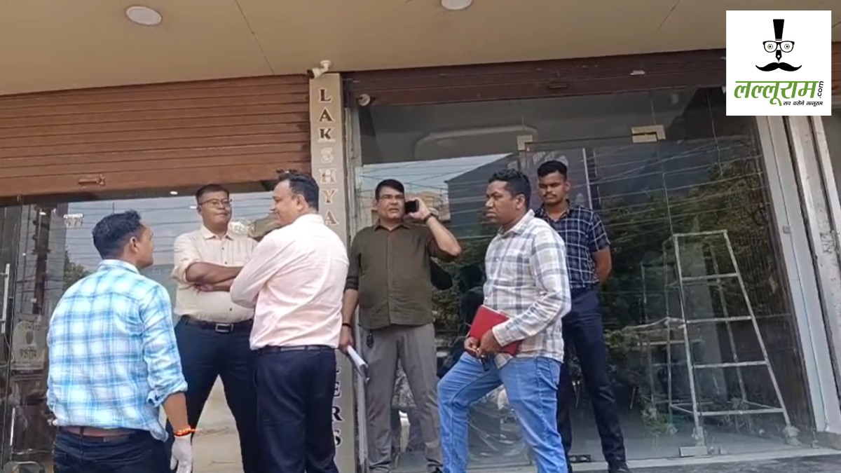 Crime News : राजधानी रायपुर के ज्वेलरी शॉप में करोड़ों की चोरी, सोने-चांदी के जेवर पर चोरों ने किया हाथ साफ