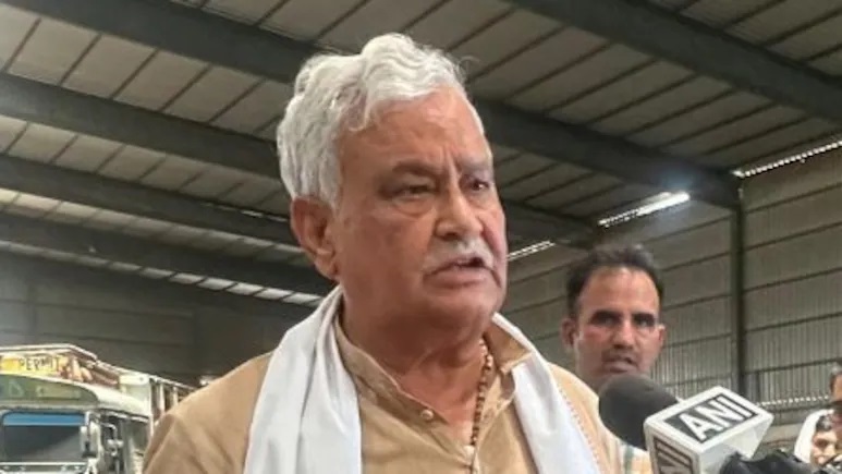 Rajasthan News: मूंगफली बीज कंपनियों पर अचानक छापा, फंगस वाले दानों पर किरोड़ीलाल मीणा ने दी चेतावनी