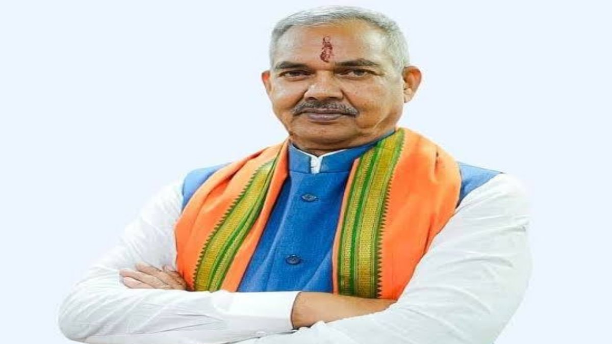 छत्तीसगढ़ योग आयोग के अध्यक्ष रूप नारायण सिन्हा का निधन, सिम्स में इलाज के दौरान तोड़ा दम