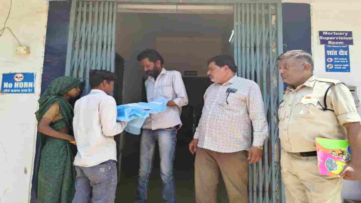 इंसानियत शर्मसार! 70 हजार कर्ज के चंगुल में बंधक रहा पिता, अस्पताल में लावारिस पड़ा रहा नवजात का शव